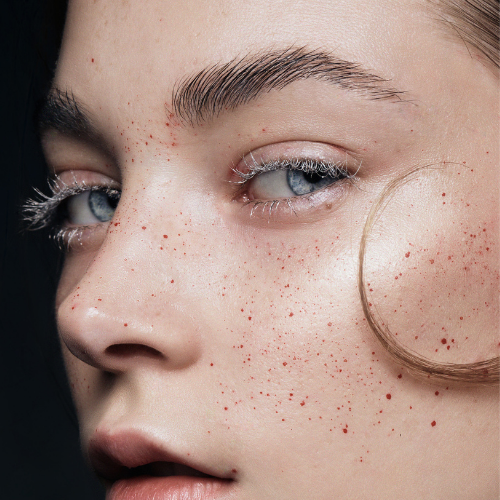 "Revamp Your Look with These Must-Try Makeup Trends!"