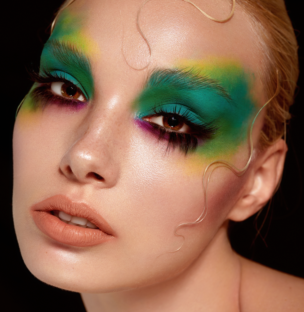 Vibrant Shadow Makeup