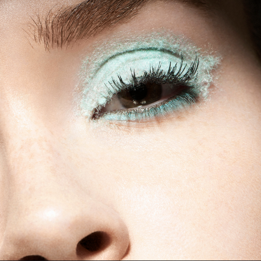 Professional makeup course Australia covering fashion editorial film television theatre wigs hair styling and bridal training with Carmelle Watkins